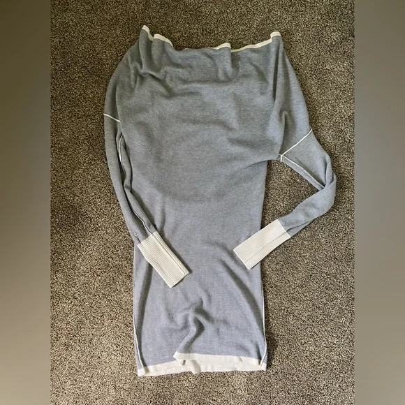 RARE Lululemon Reversible Serenity Sweater Wrap Sz 10 In Heathered Cashew /Coal - Picture 10 of 11
